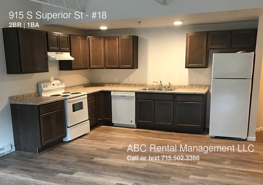 Foto principal - 915 S Superior St