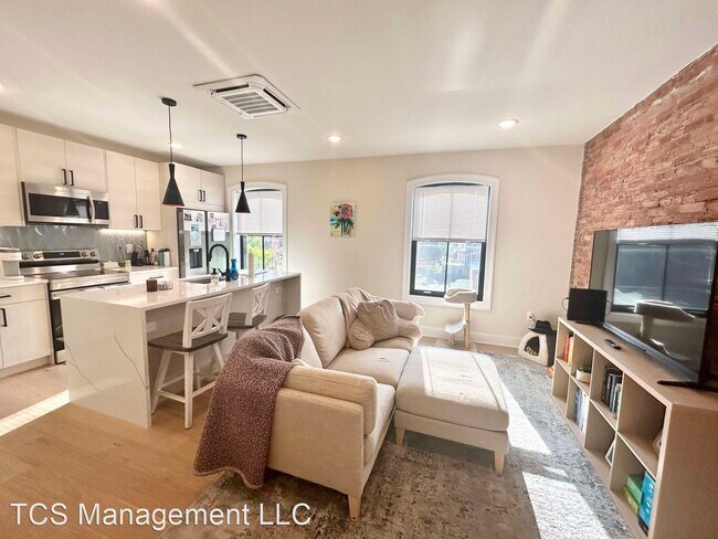 Building Photo - 1 br, 1 bath House - 649 N 15th St