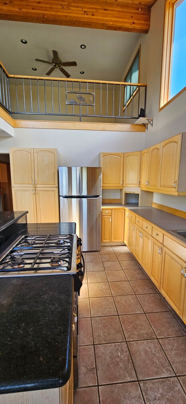 Building Photo - 1778 Brome Dr