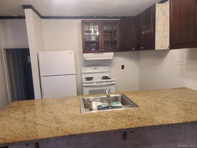 Building Photo - 1547 US-9