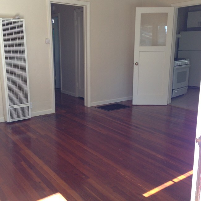Building Photo - 611 Soquel Ave
