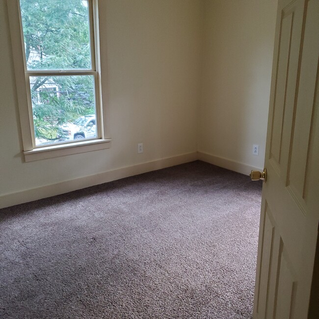 Foto del edificio - 220 Burr Oak St