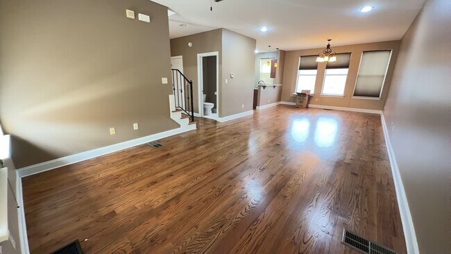 Photo - Check out this amazing Downtown Condo!!