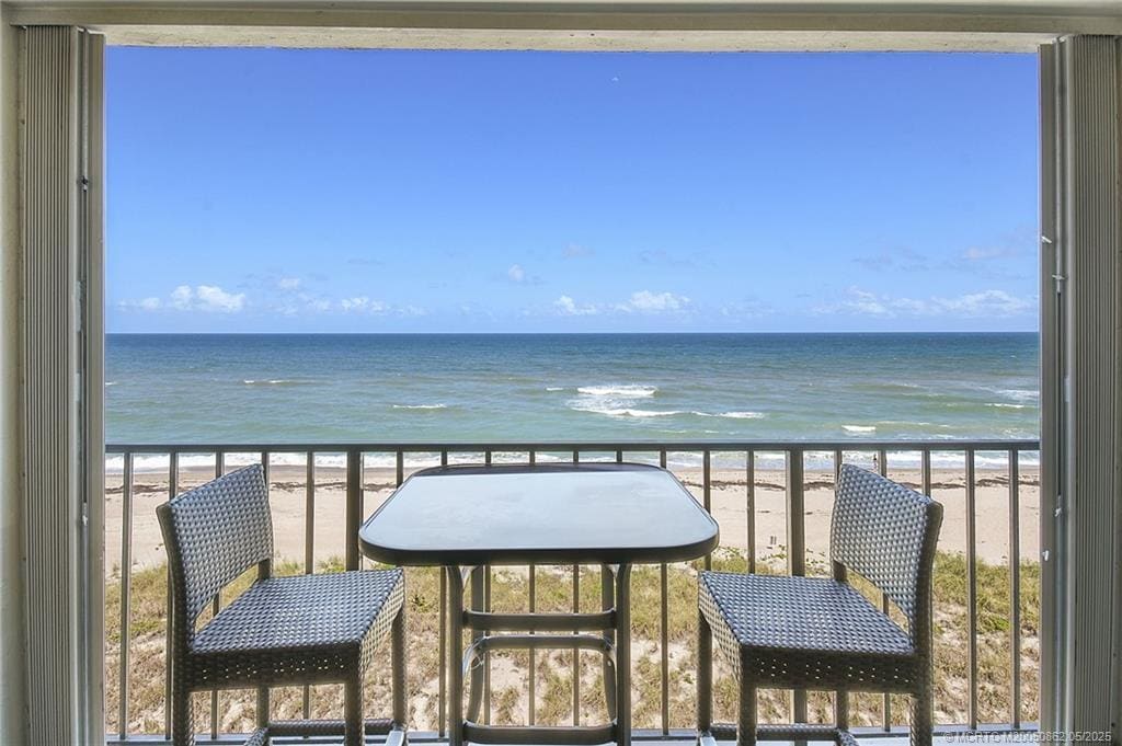 Foto principal - 10310 S Ocean Dr