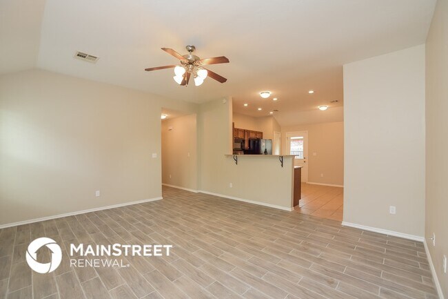 Foto del edificio - 8105 Frye Ln