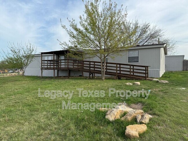 Foto del edificio - 5617 County Rd 915