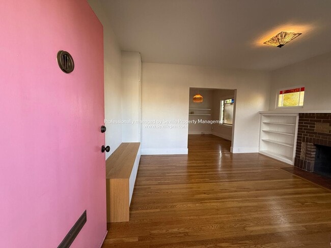 Foto del edificio - Charming 1920s Alameda East End  2BR+ / 1B...