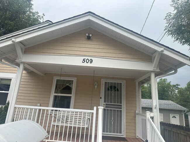 Foto del edificio - 509 N Institute St