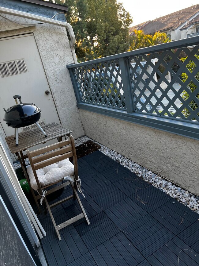 Foto del edificio - 3904 Bresee Ave