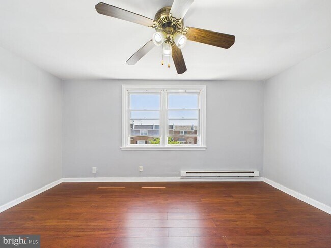 Foto del edificio - 4440 Shelmire Ave