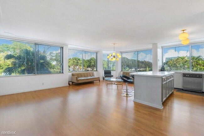 Foto del edificio - 2 br, 2 bath House - 1500 Presidential Way...