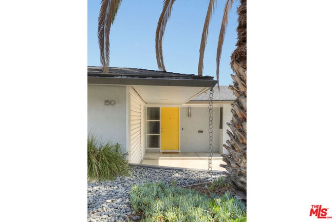 Building Photo - 150 Anita Dr