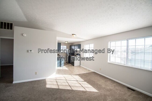 Building Photo - 3951 Truro Ct