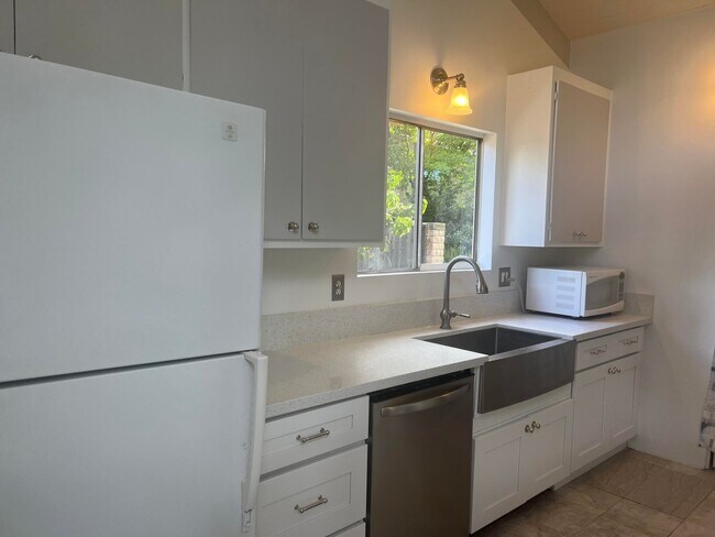 Foto del edificio - 15 N San Marcos Rd