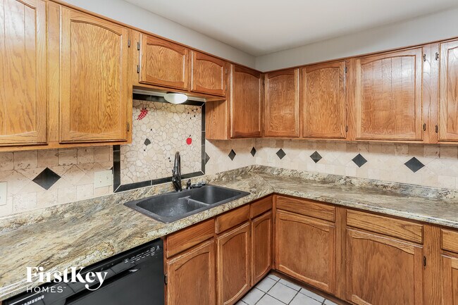 Building Photo - 11908 Metmora Ct