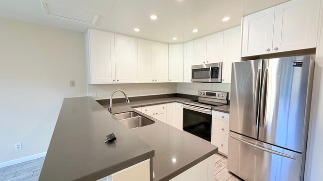 Building Photo - 3169 Santa Cruz Ln