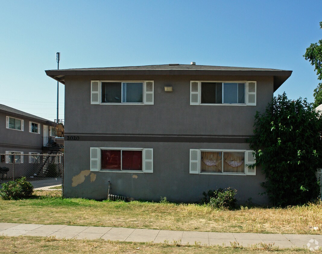 Foto del edificio - 2020 E White Ave