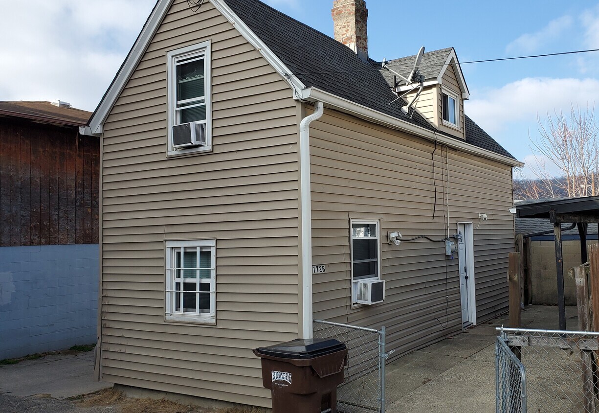 172 Van Voast Ave, Bellevue, KY 41073 House Rental in Bellevue, KY