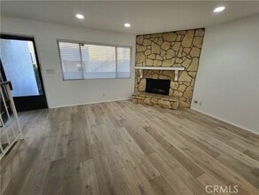 Building Photo - 239 N Juanita Ave