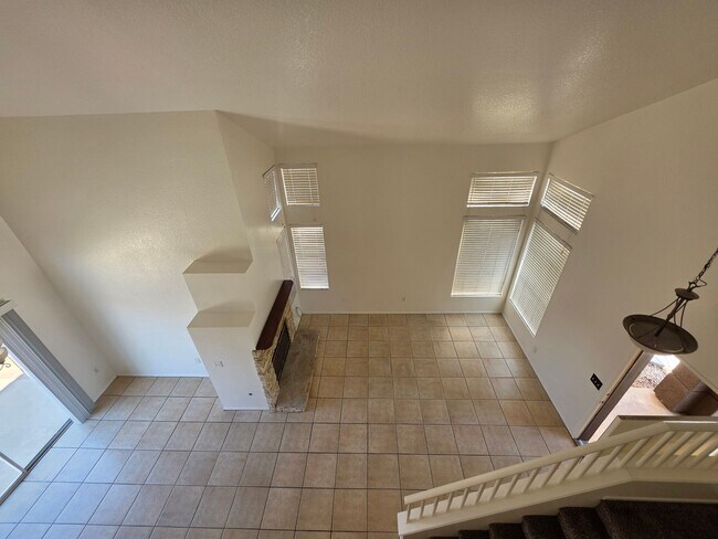 Foto del edificio - 1354 Carriage Ln