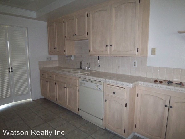 Building Photo - 3 br, 2 bath House - 12098 Caminito Campana