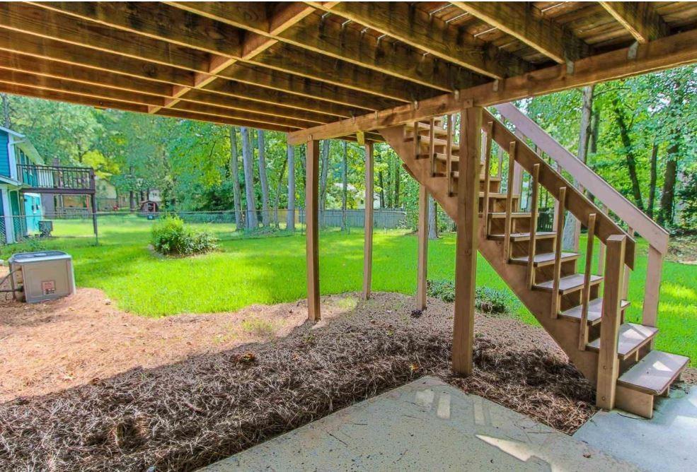 Building Photo - 1030 Buckhurst Dr