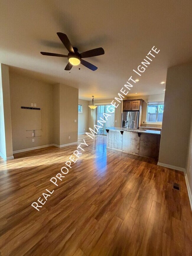 Foto del edificio - 20794 Comet Ln