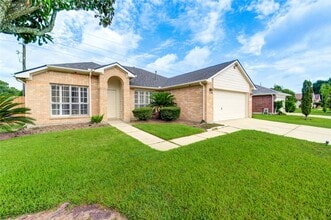 Building Photo - 5143 W Harrow Dr