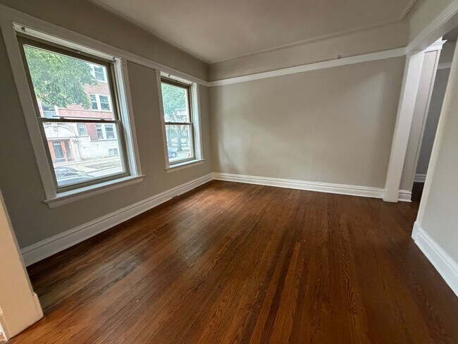 Foto del edificio - 1352 W Berwyn Ave