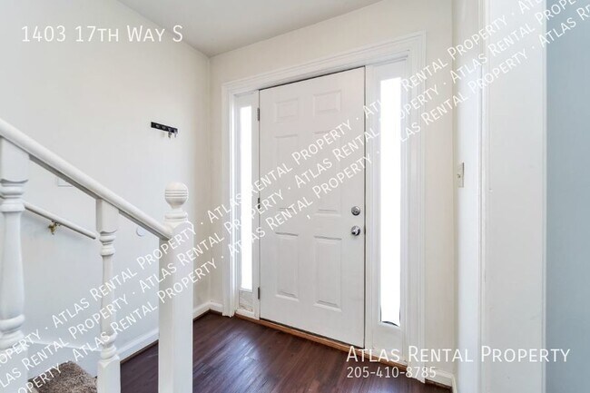 Building Photo - 1403 17th Way S