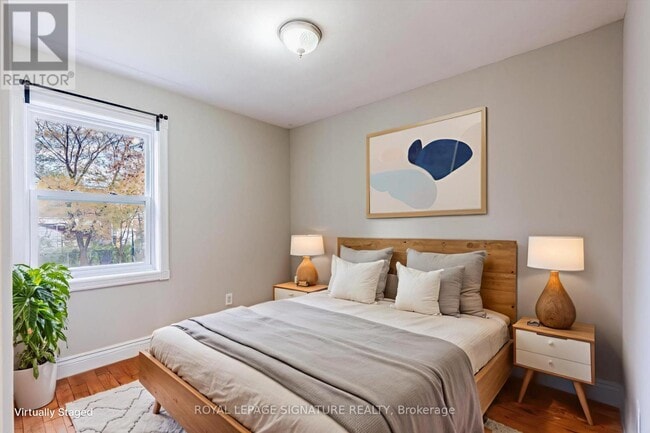 Photo du bâtiment - 136 Meighen Ave