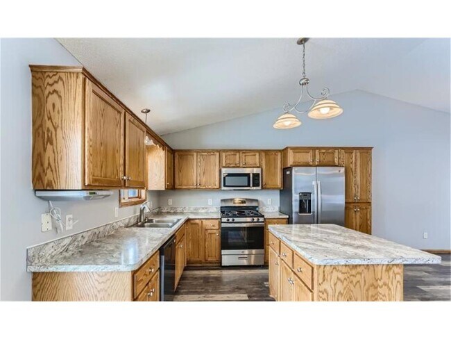 Foto del edificio - 15691 79th St NE