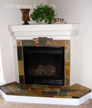 Foto del edificio - Menlo Gardens 3BDRM 2.5BTH Condo built in ...
