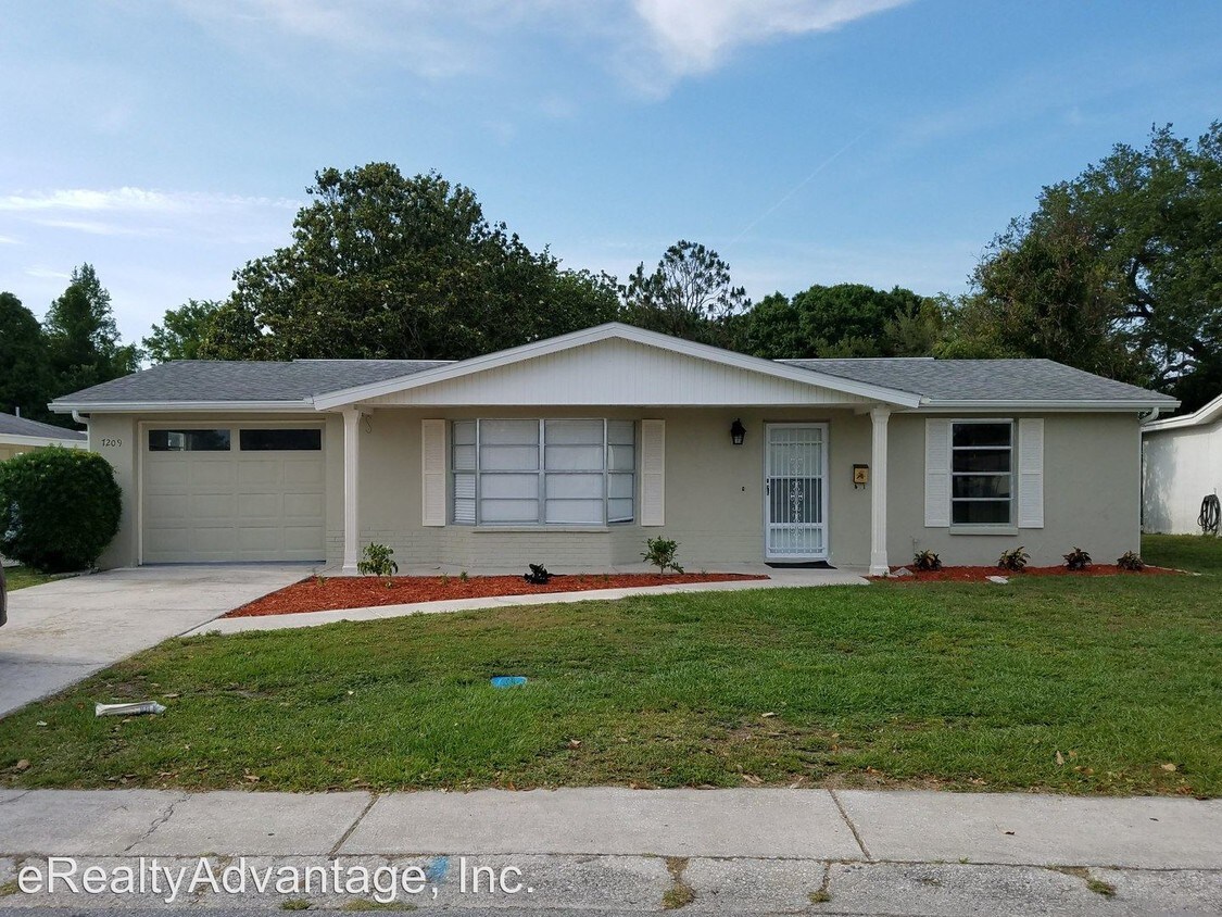 Primary Photo - 7209 Magnolia Valley Dr