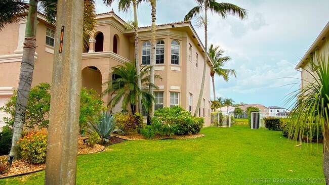 Building Photo - 6489 Marbletree Ln