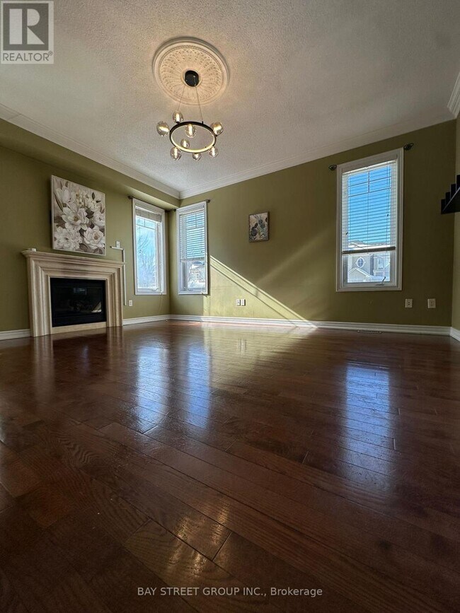 Building Photo - 1 Thistle Ave