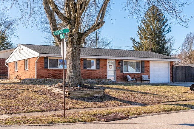 Foto del edificio - 492 Greenup Ct