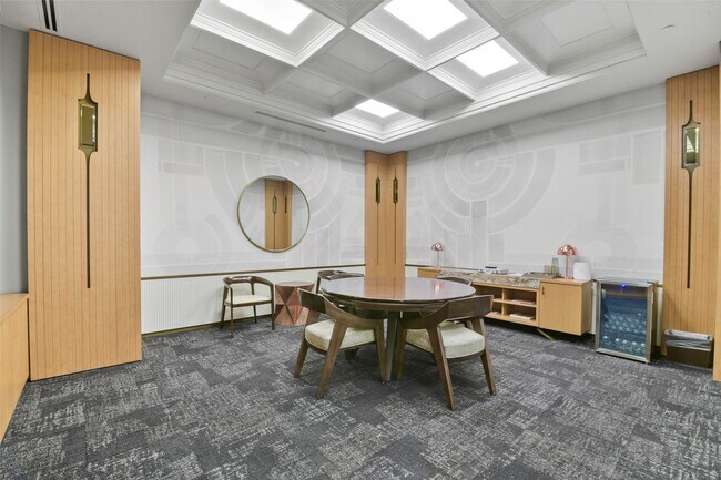 Foto del edificio - 4521 San Felipe St