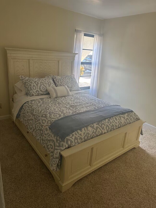 Foto del edificio - 5625 Trailwinds Dr