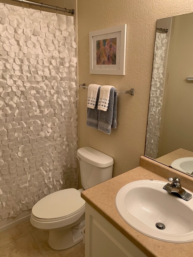 Building Photo - 5550 E Michigan St