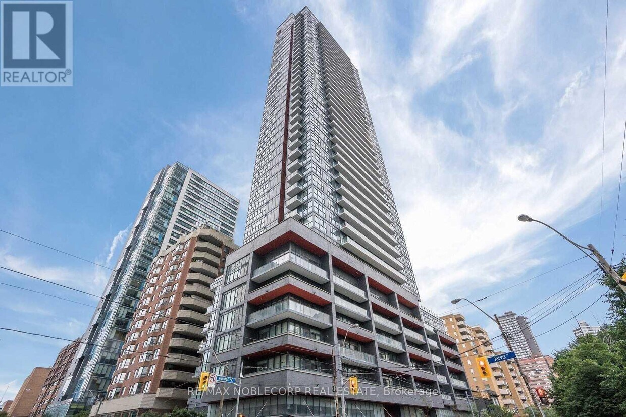 Photo principale - 159-2159 Dundas St E