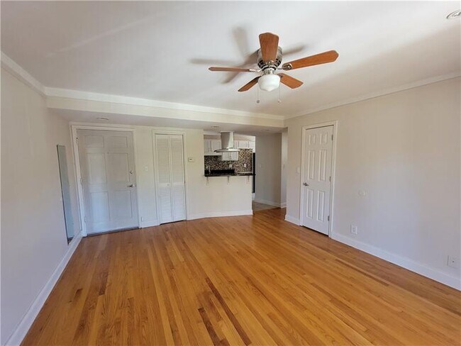 Foto del edificio - 799 Barnett St NE