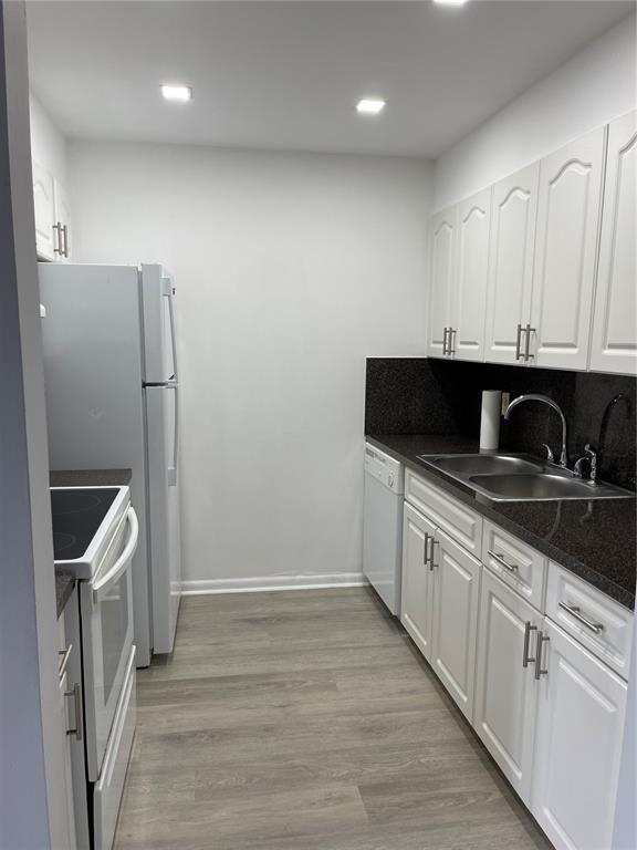 Foto del edificio - 300 SW 134th Way