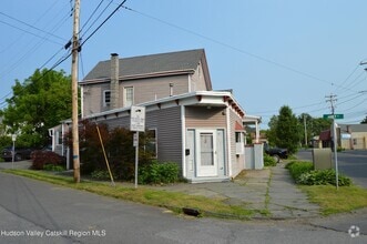 Building Photo - 202 Foxhall Ave