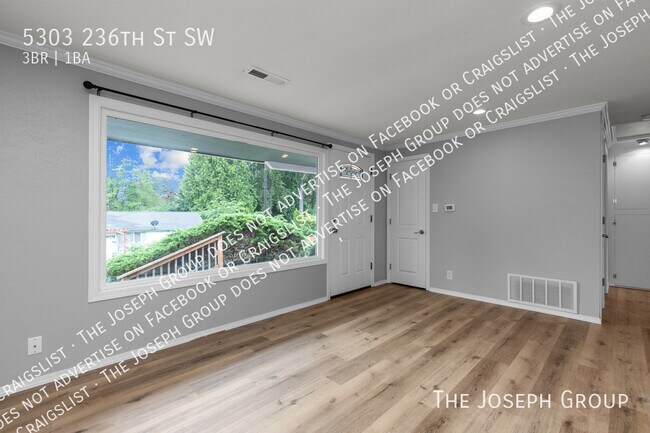 Building Photo - 5303 236th St SW