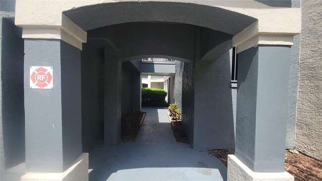 Building Photo - 13110 Arbor Isle Dr