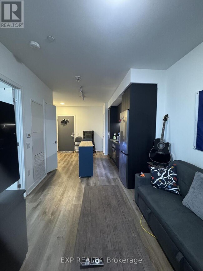 Photo du bâtiment - 86 Dundas St E