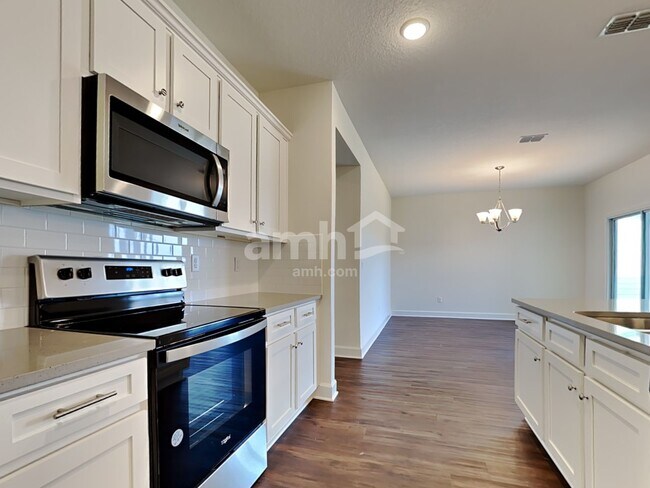Foto del edificio - 2948 Rolling Acres Rd