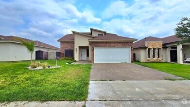 Building Photo - 6007 Vero Dr