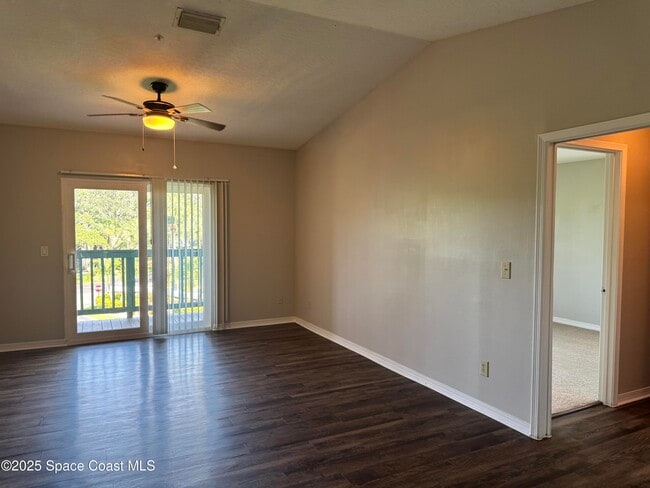 Building Photo - 7667 N Wickham Rd